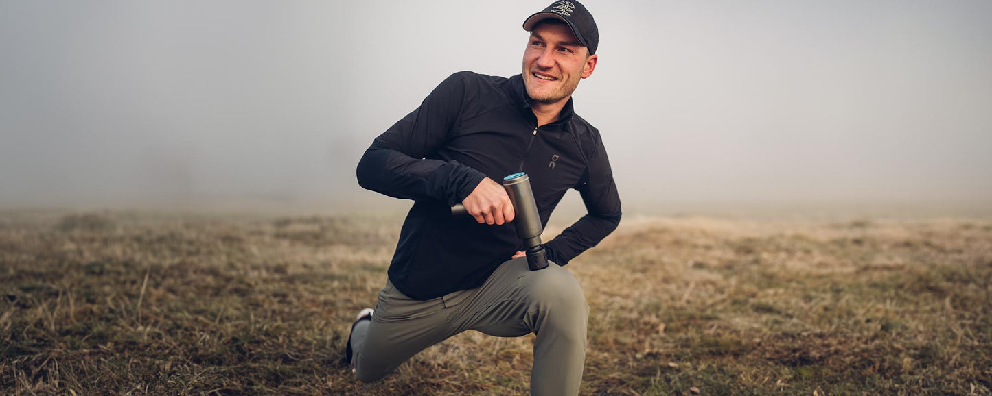 Spitzensportler Thomas Röhler verwendet die Testsieger Massagepistole Flow ELITE Massage Gun